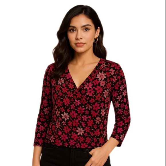 Geoffrey Beene Tops - Geoffrey Beene floral top, M